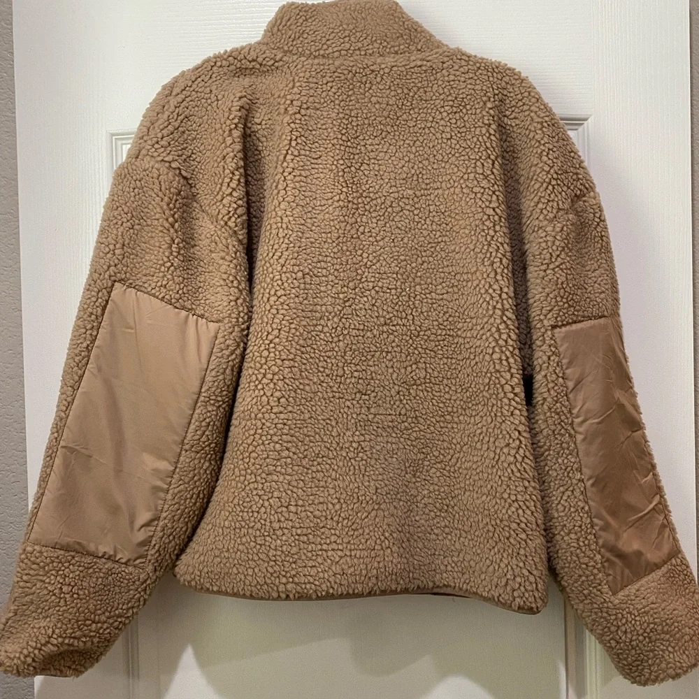 NWT Fabletics Tan Sherpa Jacket - Picture 7 of 7